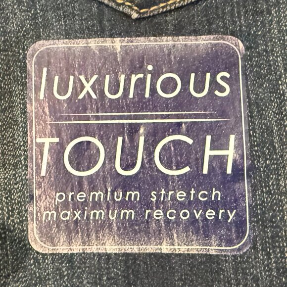 Bandolino Mandie Slim Embroidered Jeans – Size 16WS - Picture 8 of 16